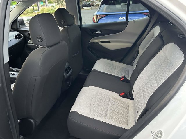 2023 Chevrolet Equinox LS - Photo 19