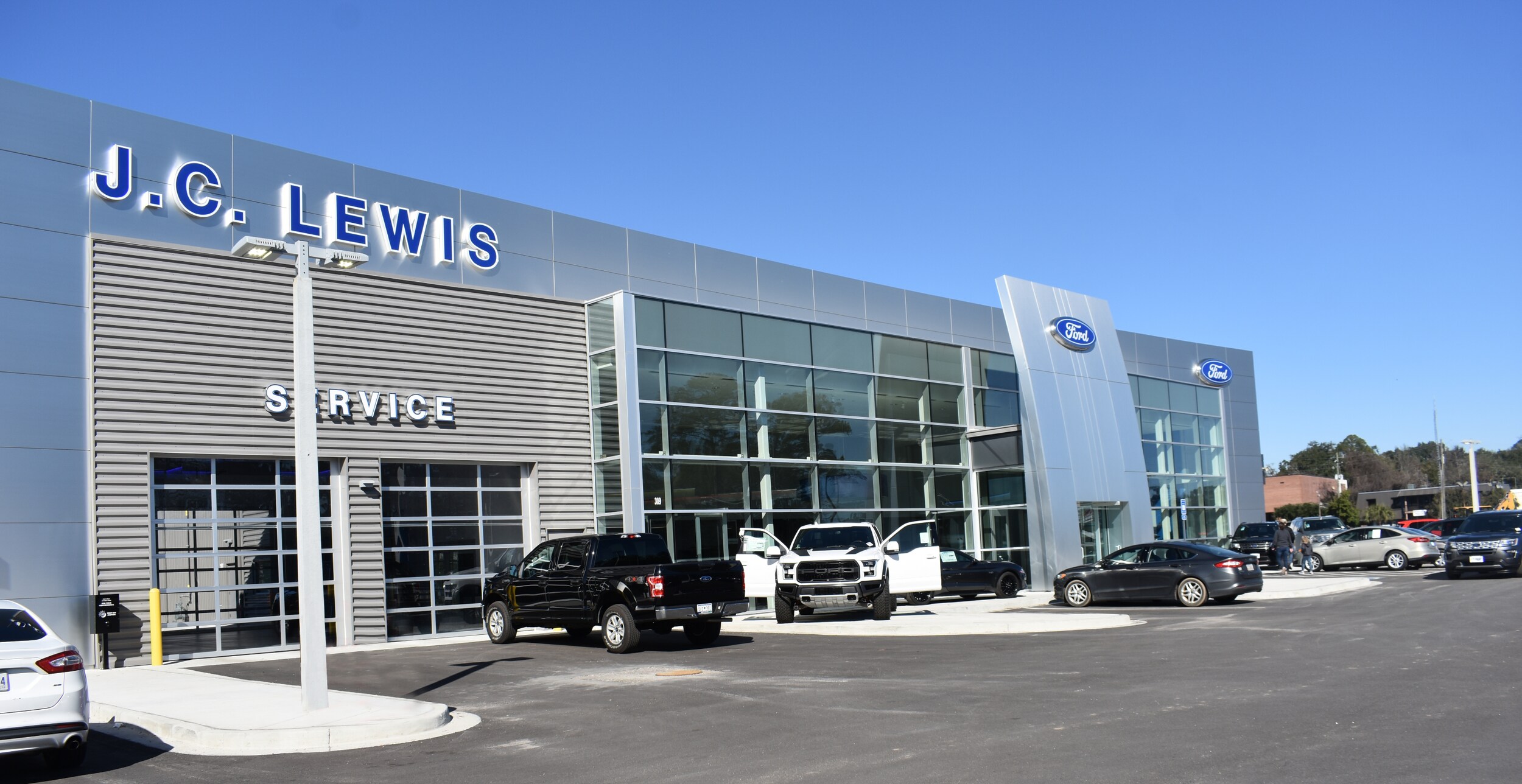 New Ford and Used Car Dealer Serving Hinesville J. C. Lewis Ford Hinesville