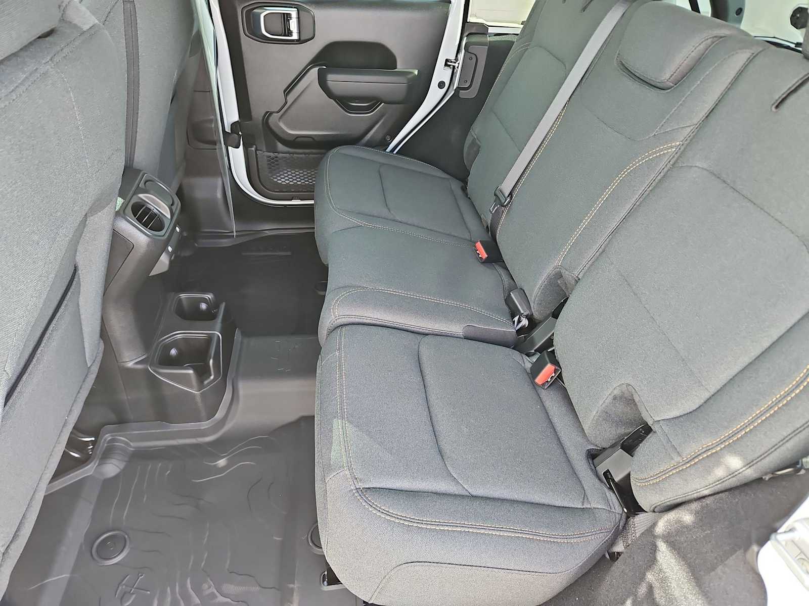 Thumbnail: 2026 Jeep Wrangler - 18