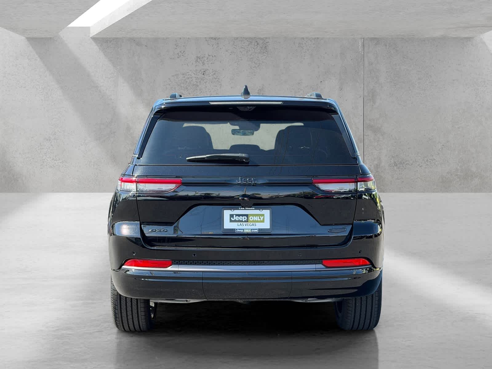 Thumbnail: 2026 Jeep Grand Cherokee - 4