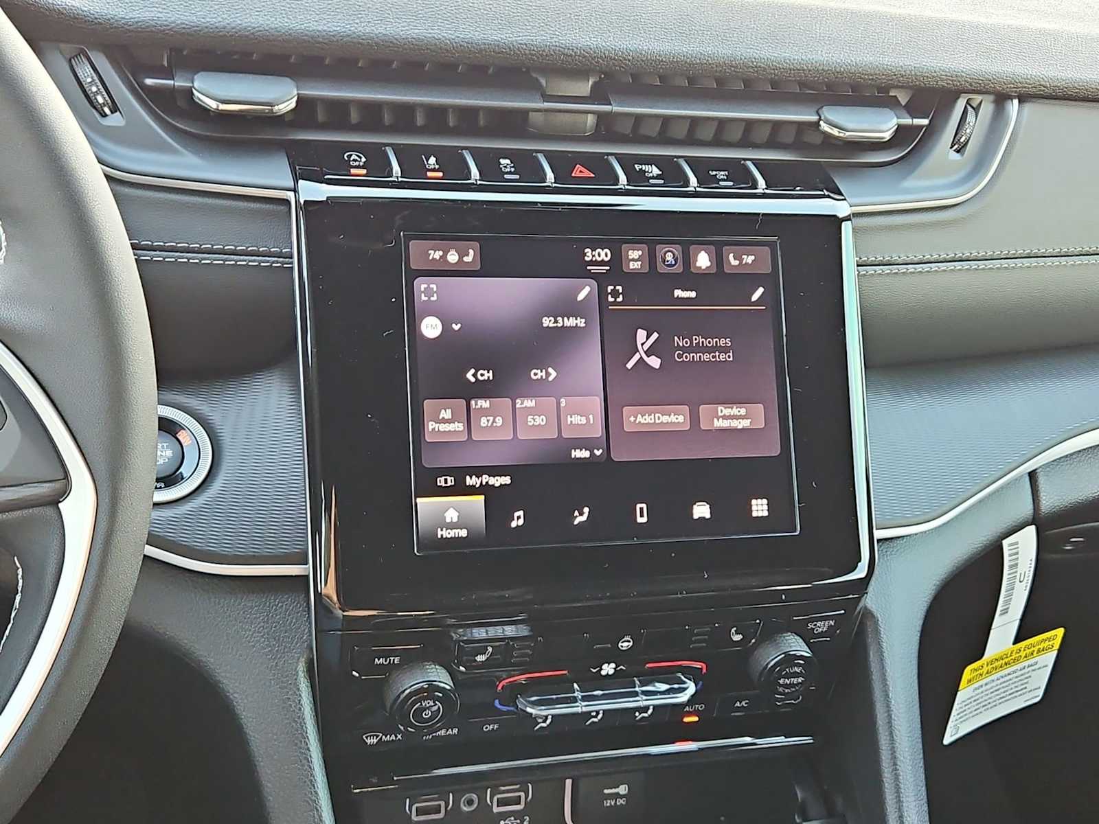 Thumbnail: 2025 Jeep Grand Cherokee - 27