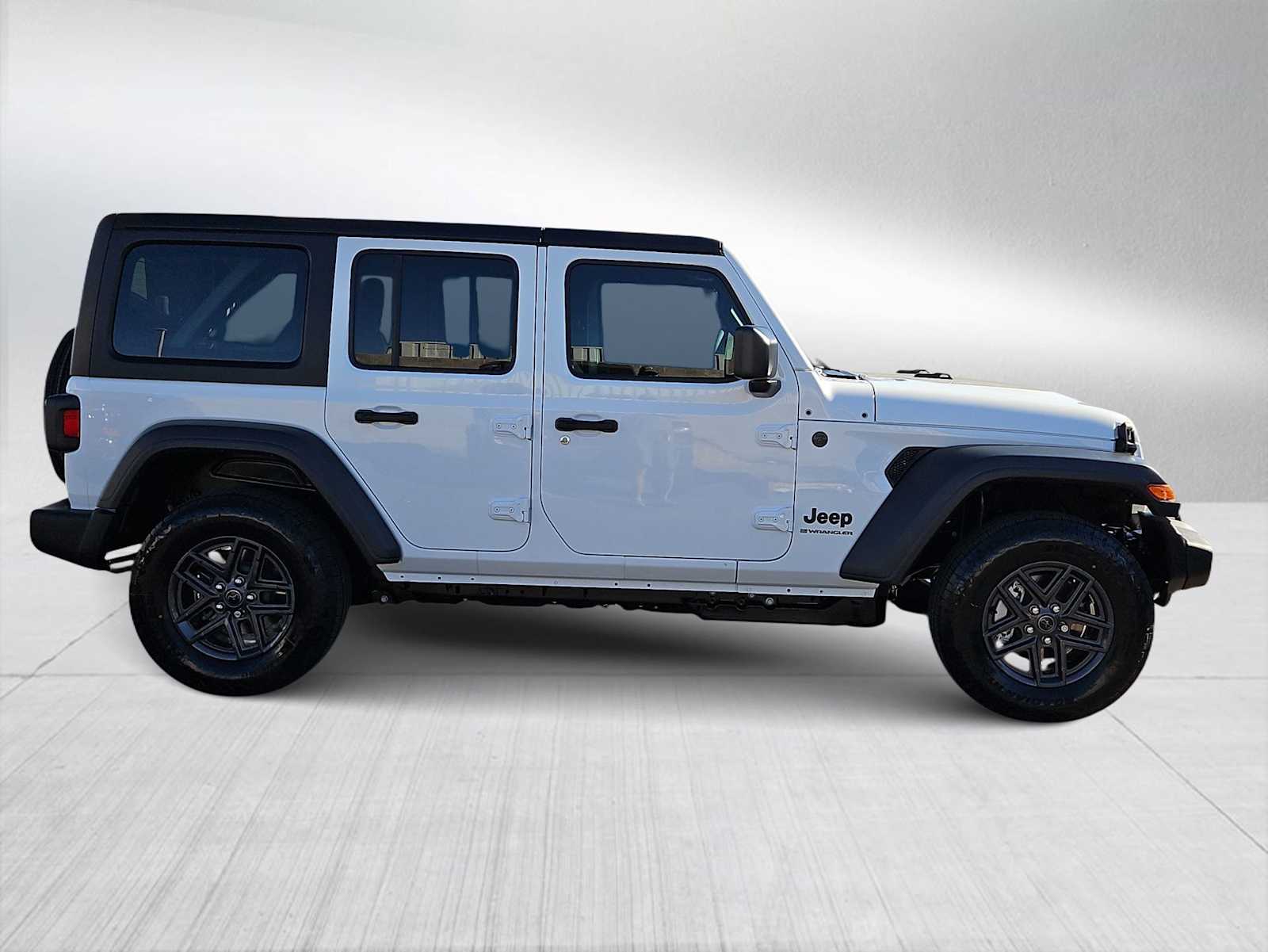 Thumbnail: 2026 Jeep Wrangler - 9