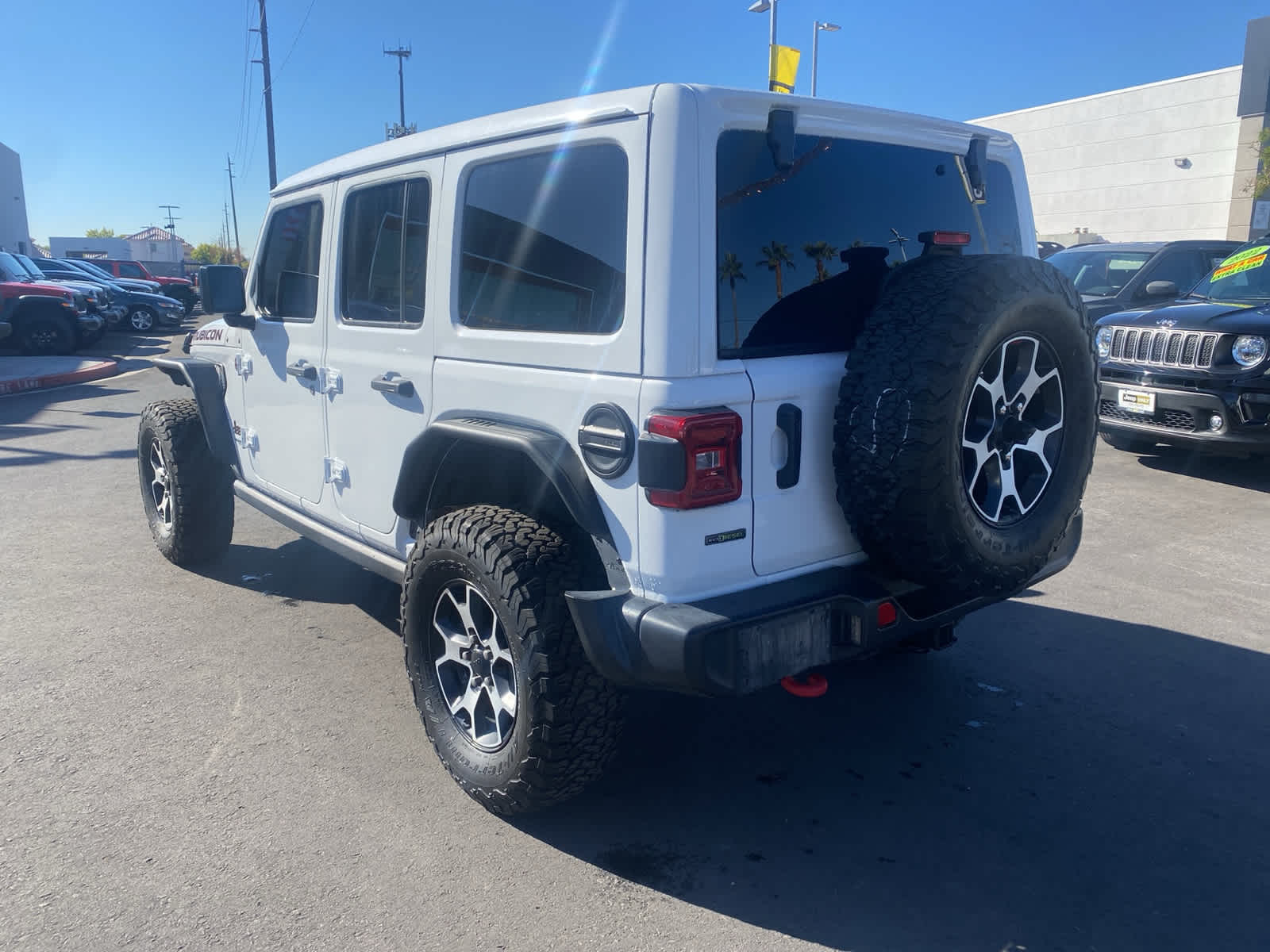 Thumbnail: 2021 Jeep Wrangler - 7