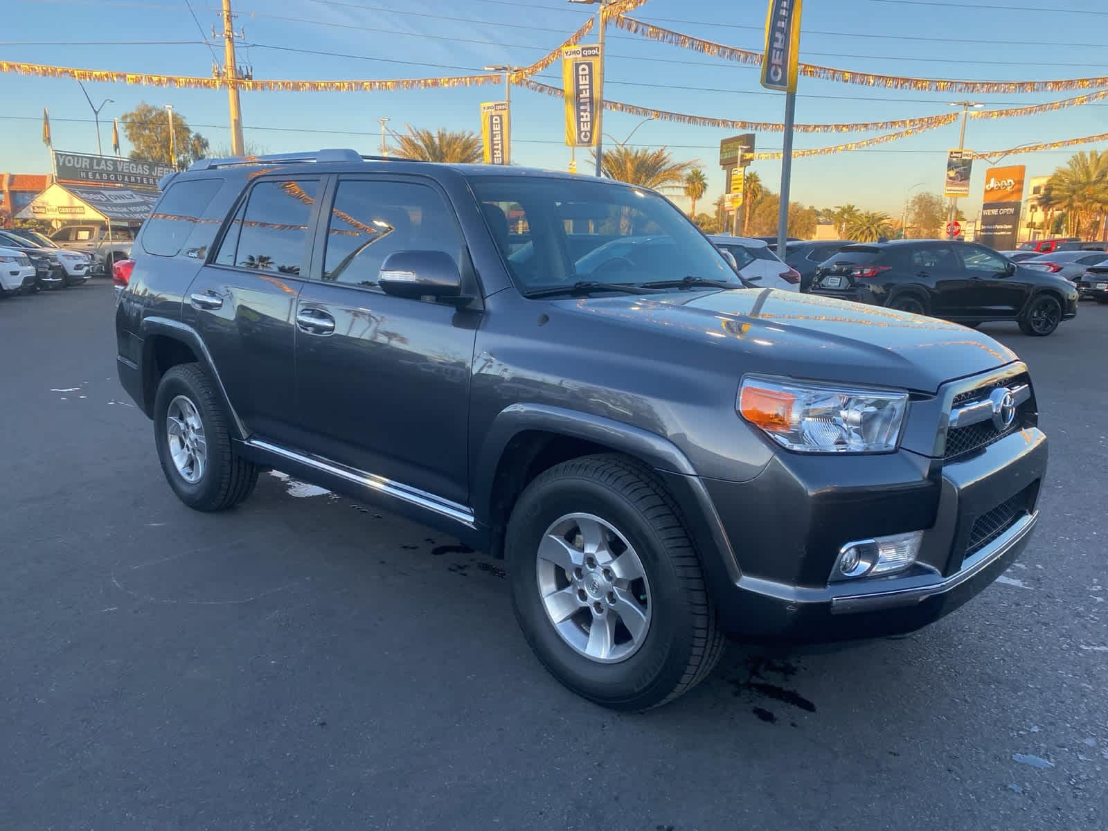 Thumbnail: 2011 Toyota 4Runner - 3