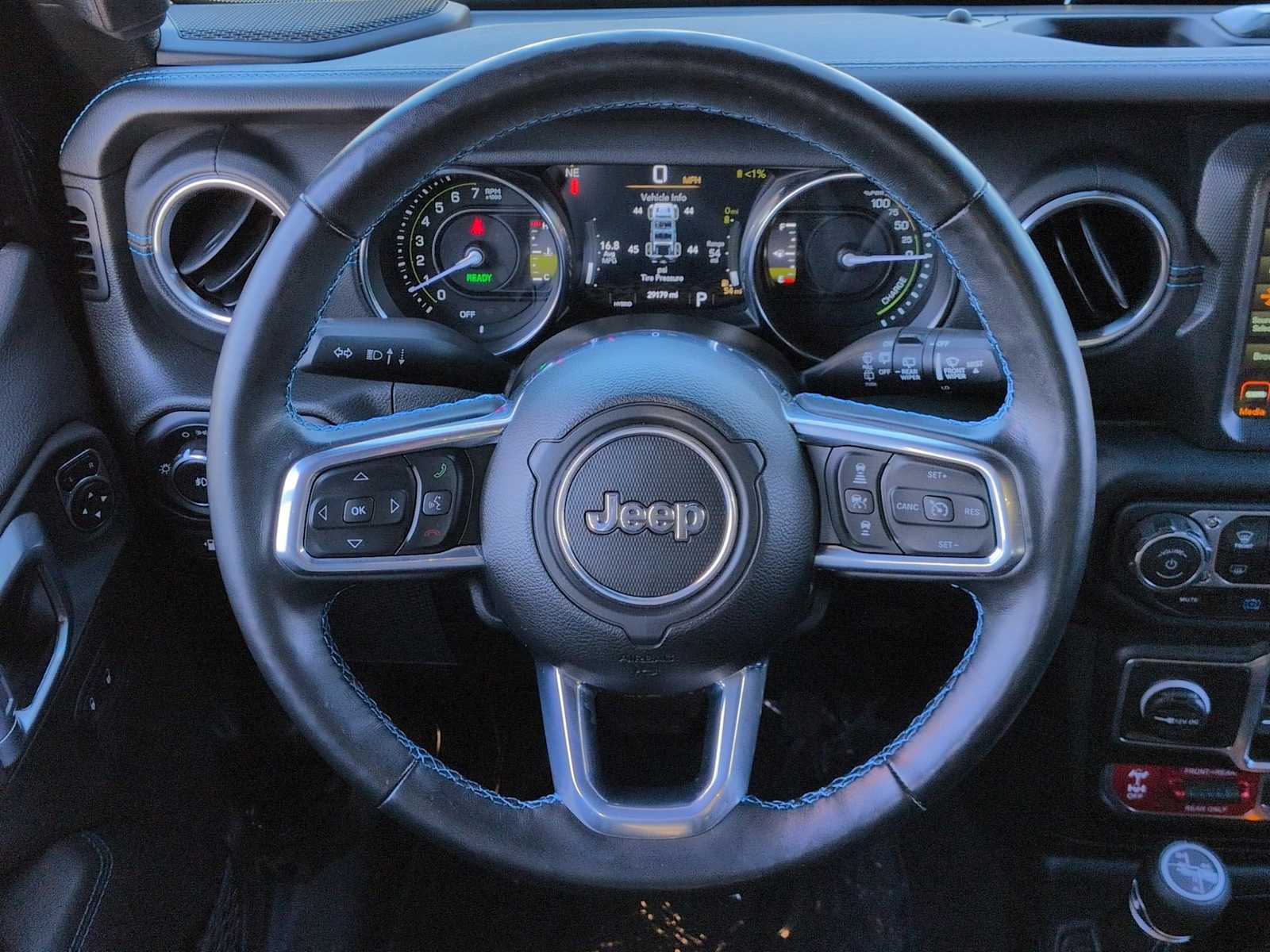 Thumbnail: 2021 Jeep Wrangler - 38