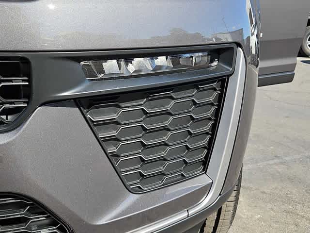 Thumbnail: 2026 Jeep Grand Cherokee - 11