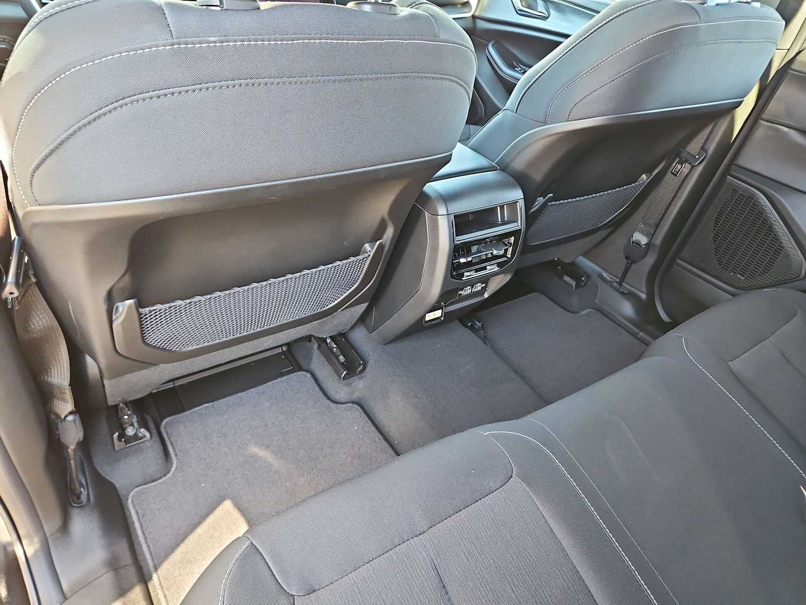 Thumbnail: 2026 Jeep Grand Cherokee - 18