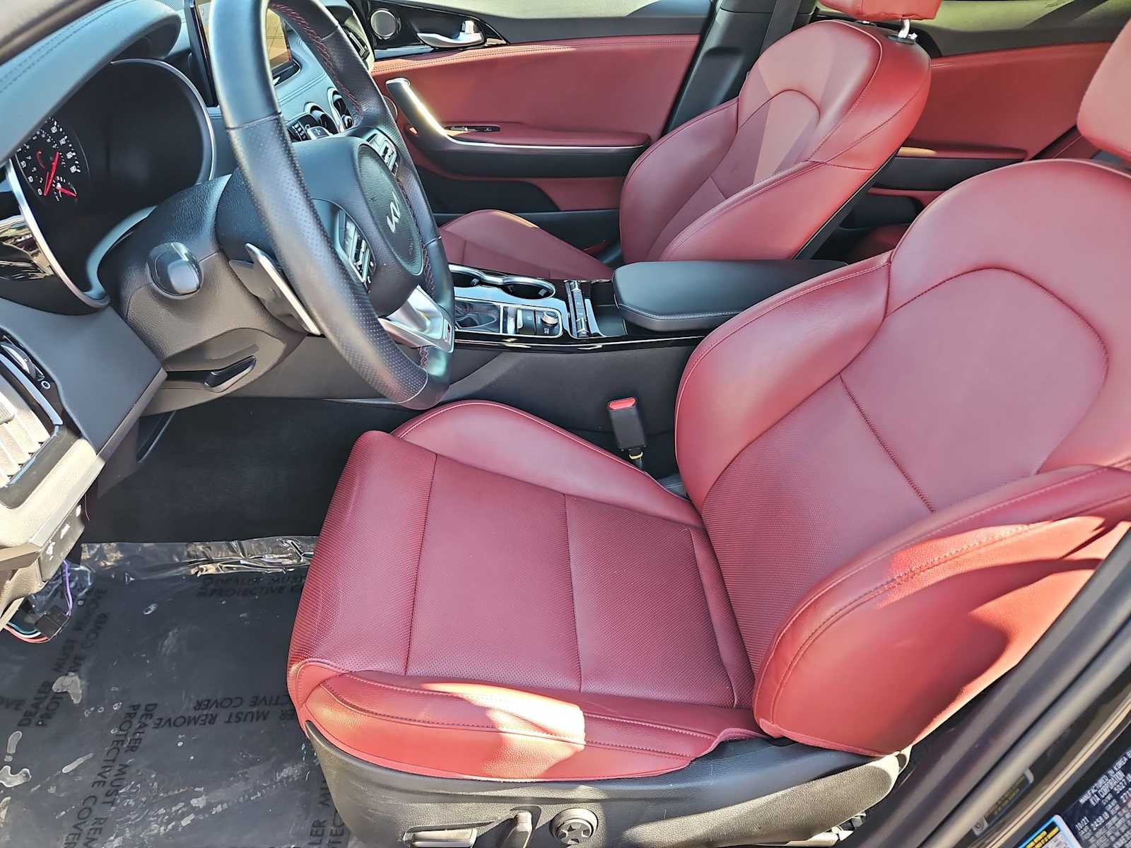 Thumbnail: 2022 Kia Stinger - 16