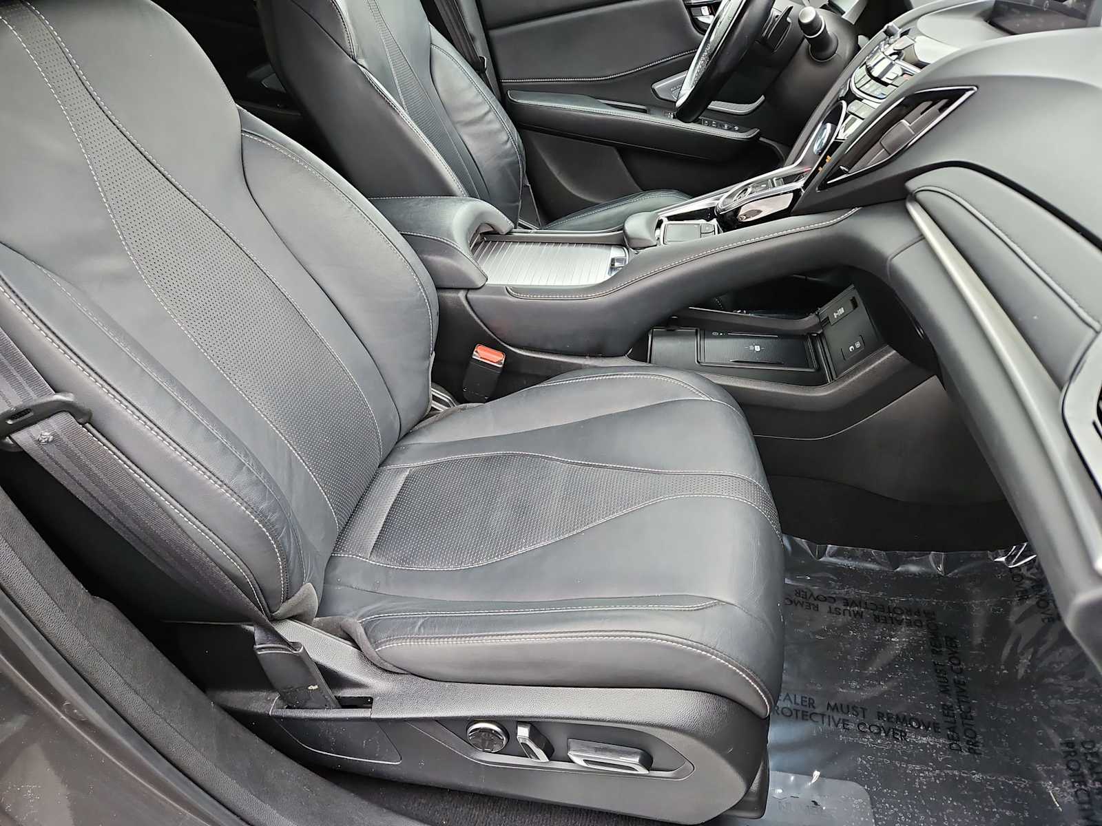 Thumbnail: 2022 Acura RDX - 22