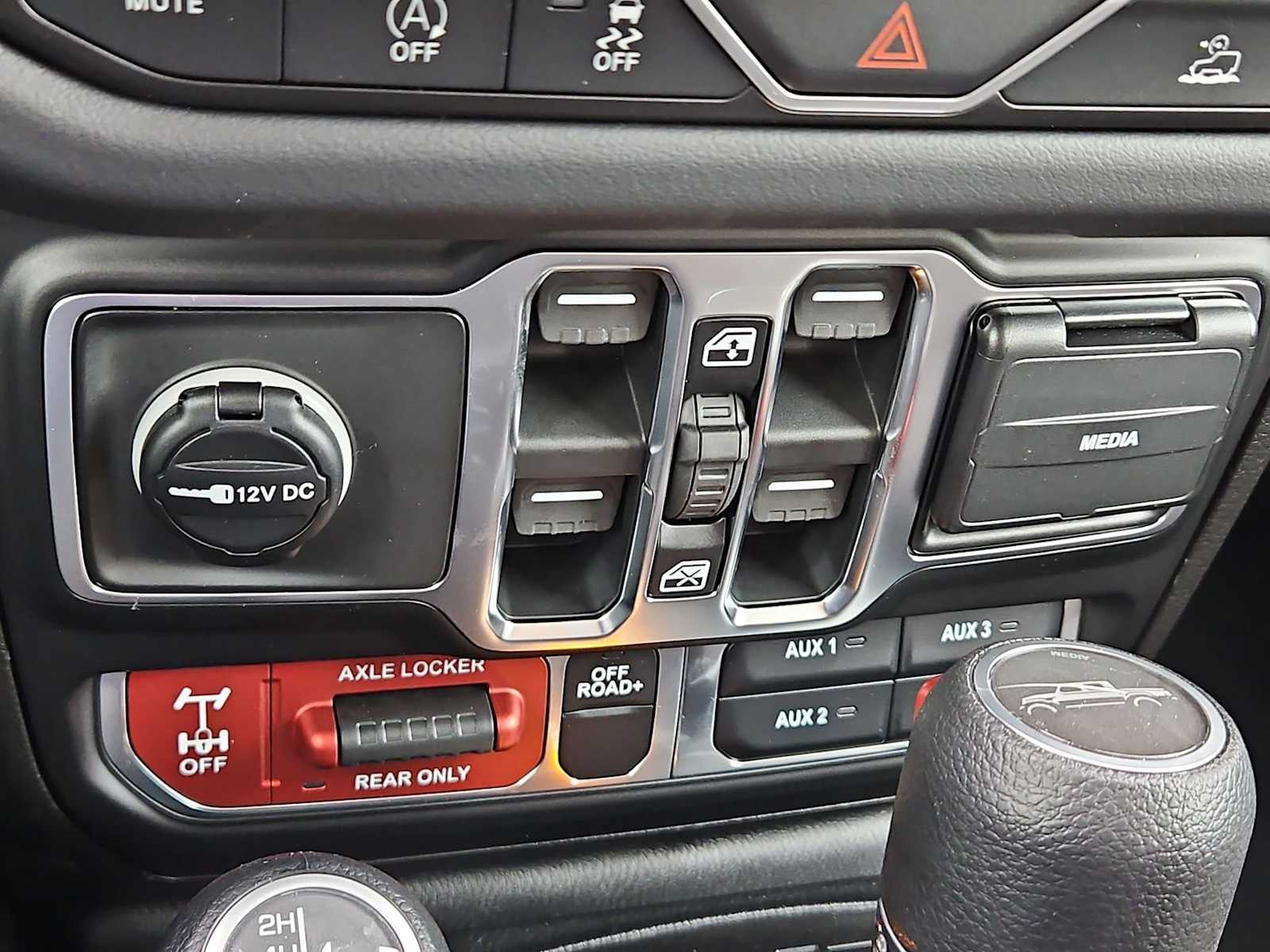 Thumbnail: 2026 Jeep Gladiator - 28