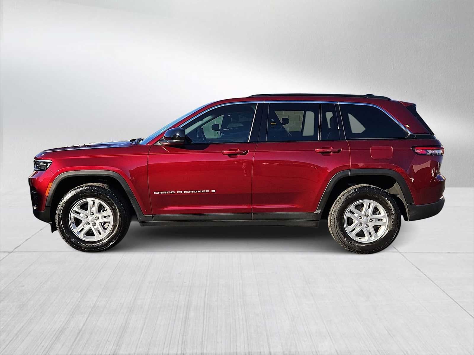 Thumbnail: 2025 Jeep Grand Cherokee - 5