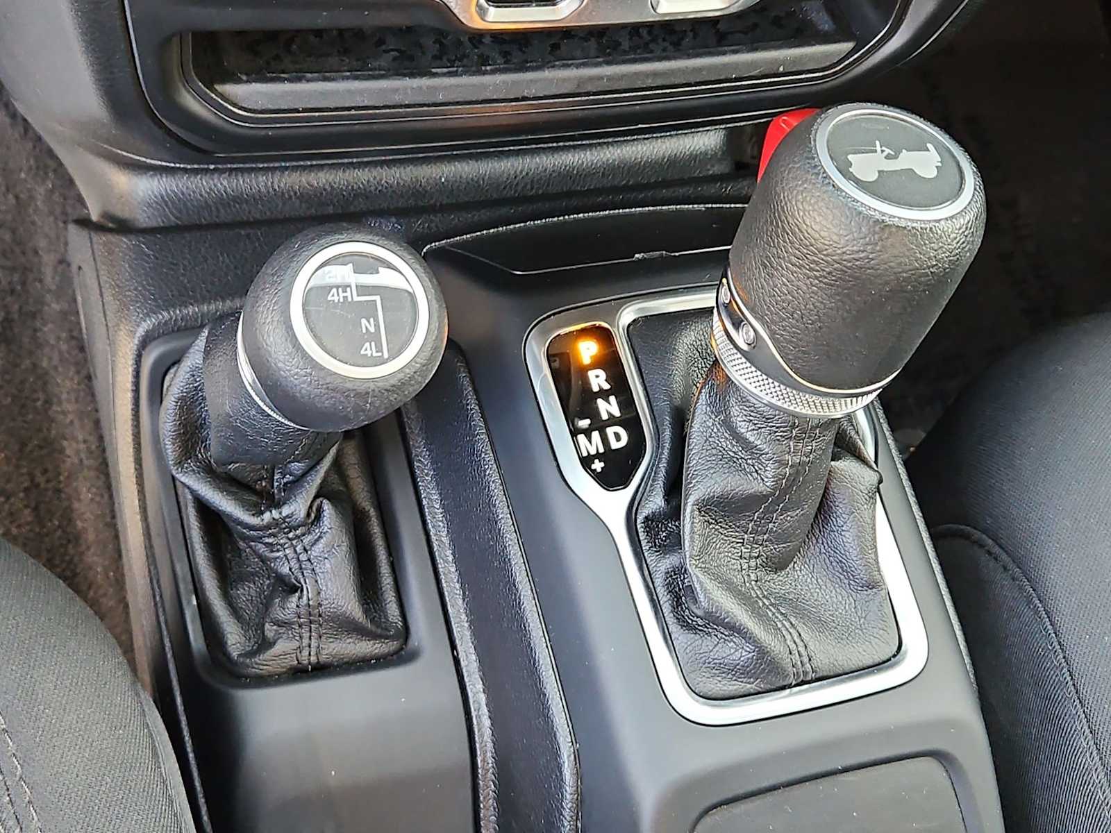 Thumbnail: 2021 Jeep Wrangler - 30