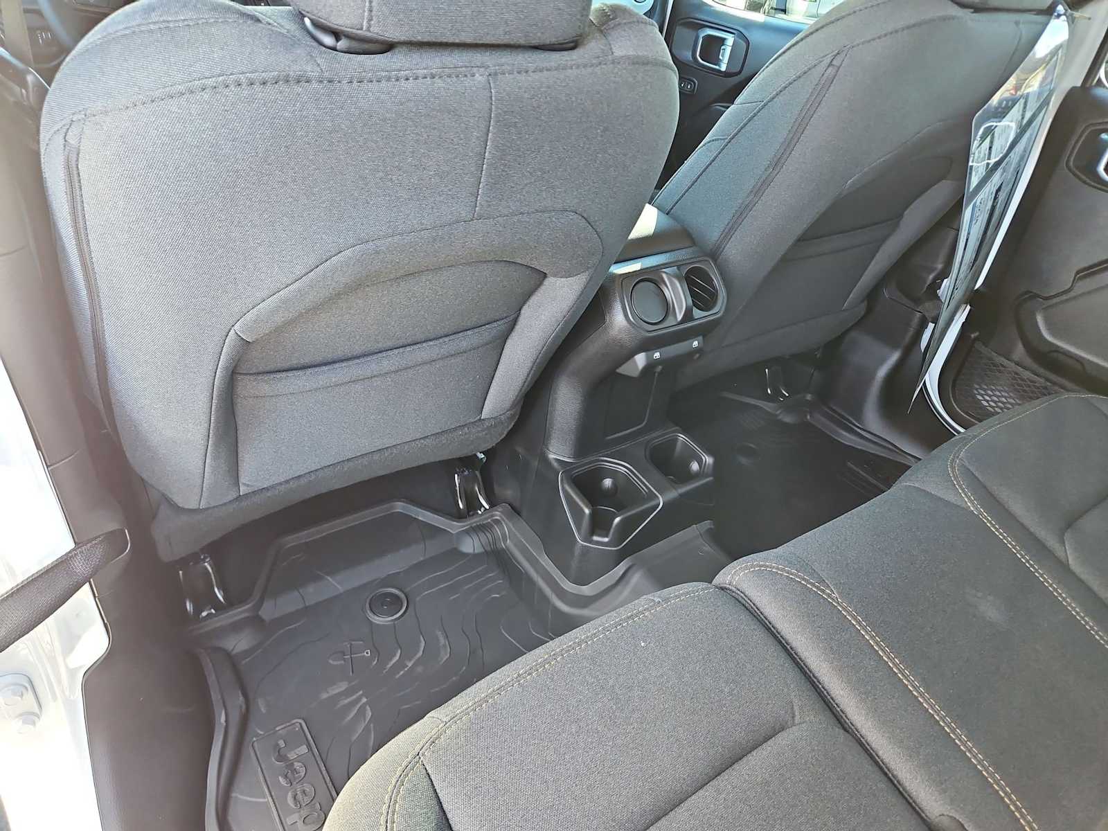 Thumbnail: 2026 Jeep Wrangler - 17