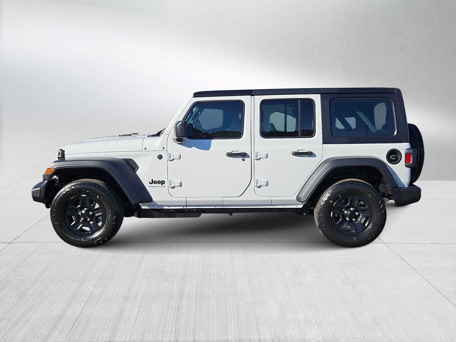 Thumbnail: 2026 Jeep Wrangler - 5