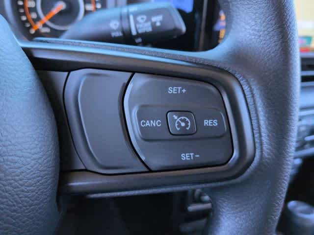 Thumbnail: 2026 Jeep Gladiator - 24