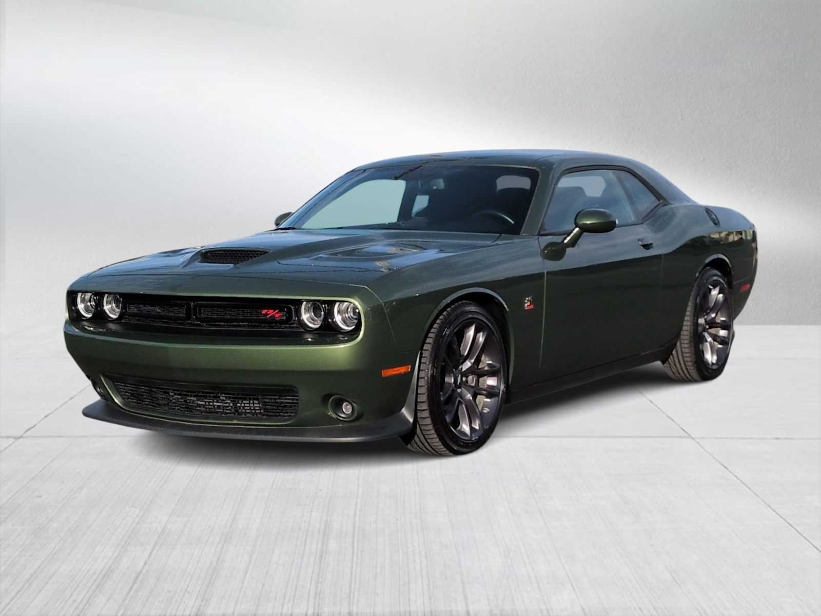 Thumbnail: 2022 Dodge Challenger - 4