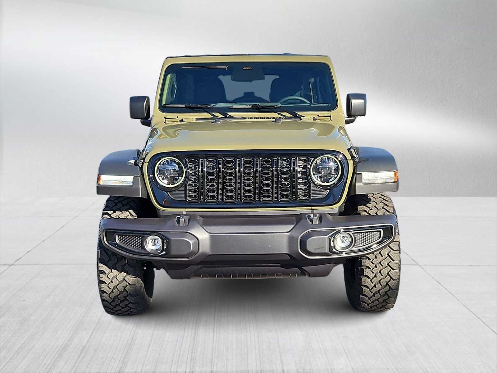 Thumbnail: 2026 Jeep Wrangler - 3