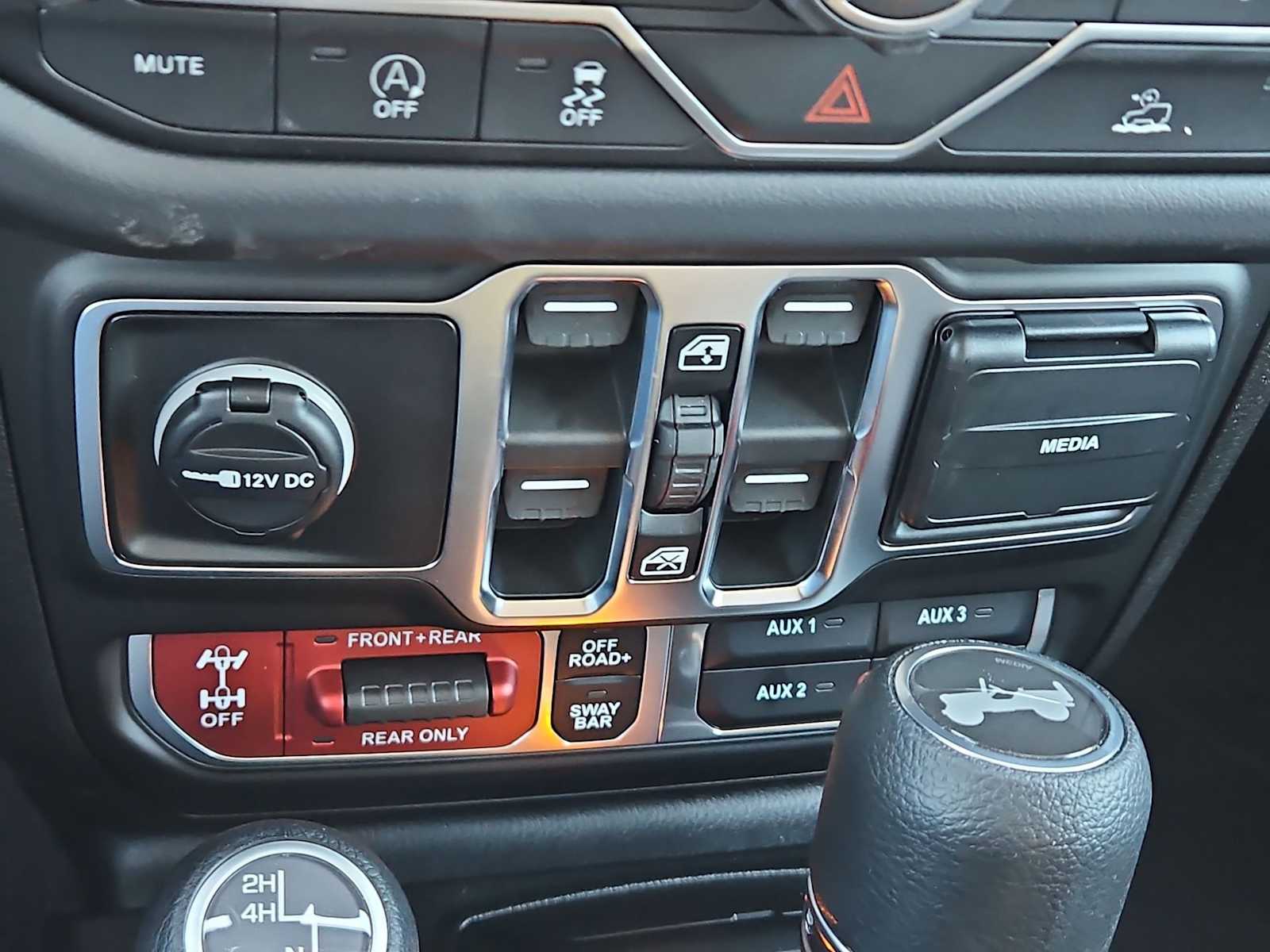 Thumbnail: 2026 Jeep Wrangler - 30