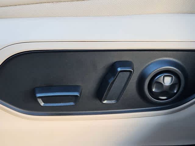 Thumbnail: 2025 Jeep Grand Cherokee - 15