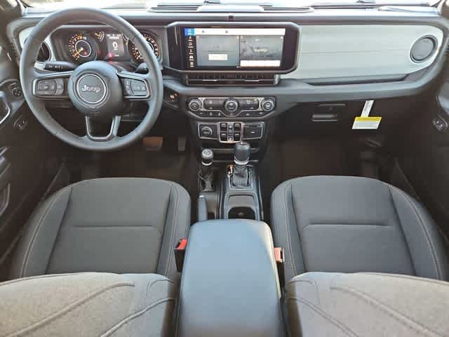 Thumbnail: 2026 Jeep Gladiator - 15
