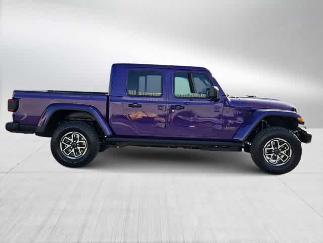 Thumbnail: 2026 Jeep Gladiator - 9