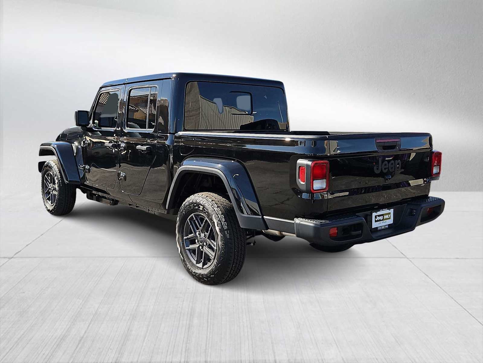 Thumbnail: 2026 Jeep Gladiator - 6
