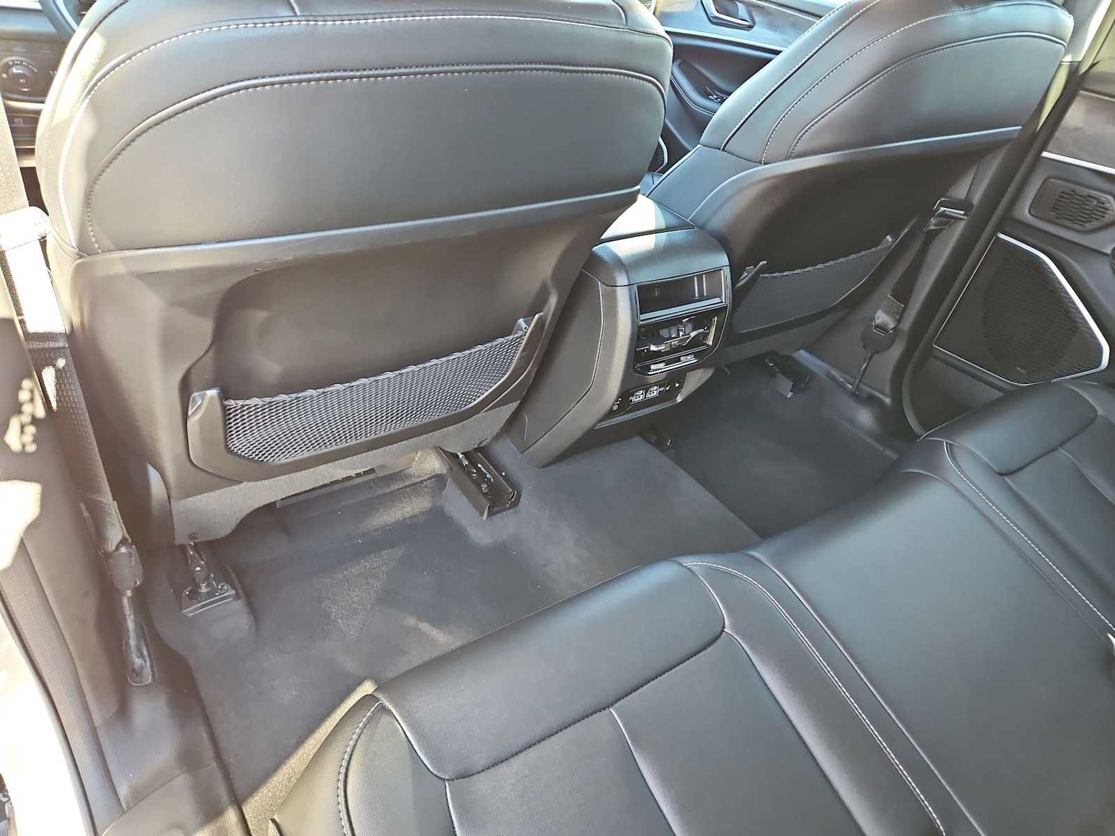 Thumbnail: 2023 Jeep Grand Cherokee - 19