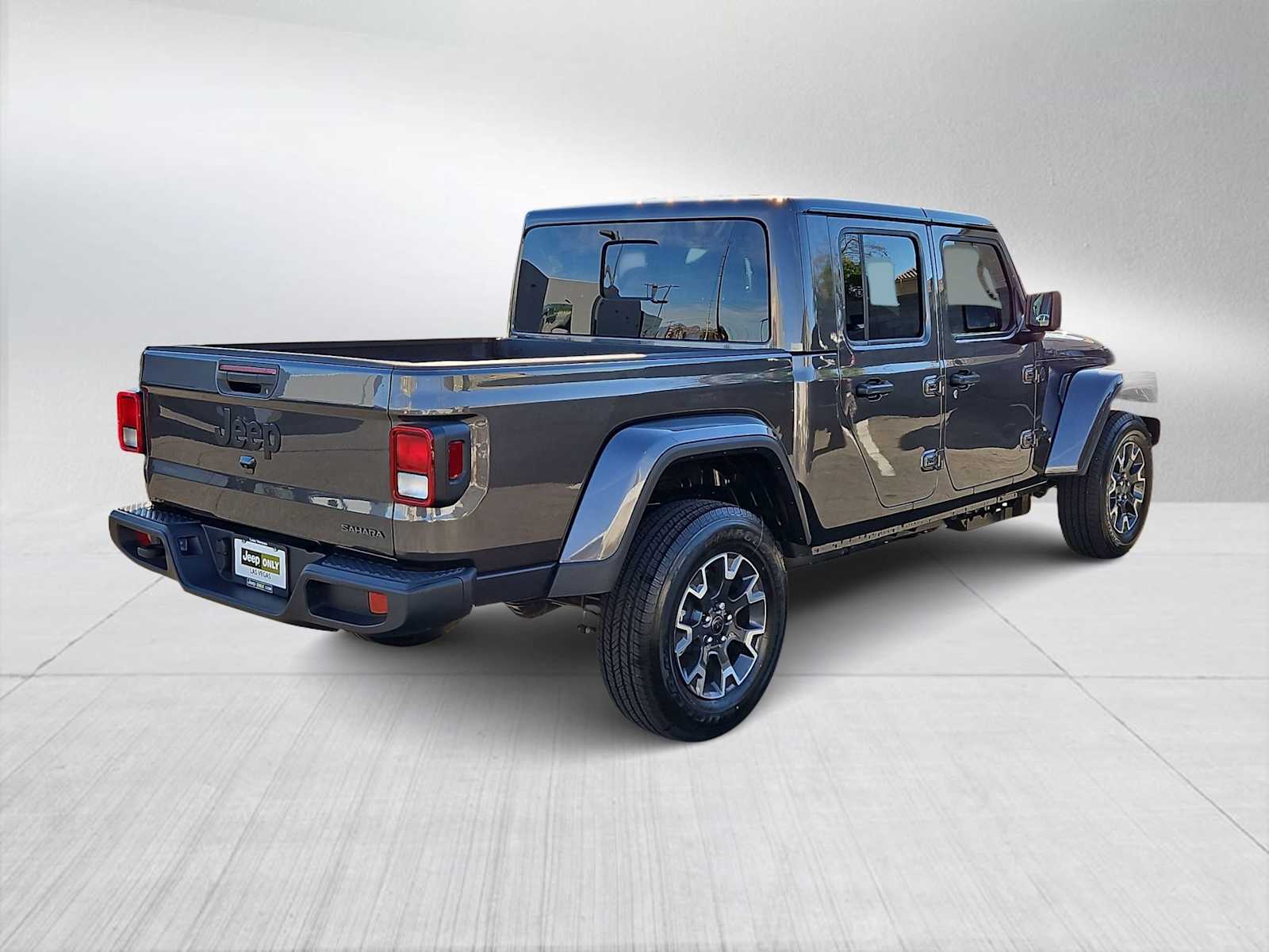 Thumbnail: 2026 Jeep Gladiator - 8