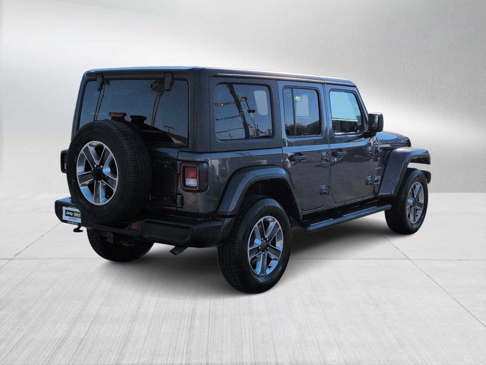 Thumbnail: 2022 Jeep Wrangler - 8