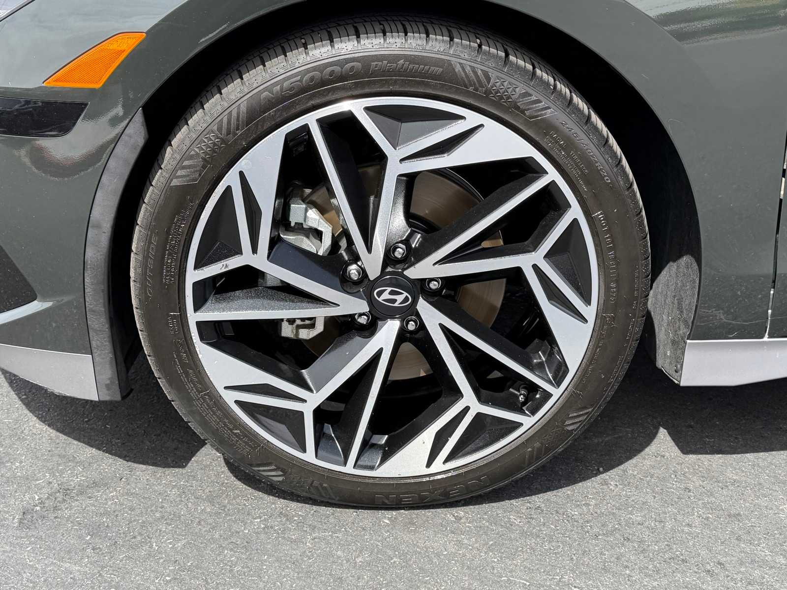 Thumbnail: 2024 Hyundai Ioniq 6 - 31