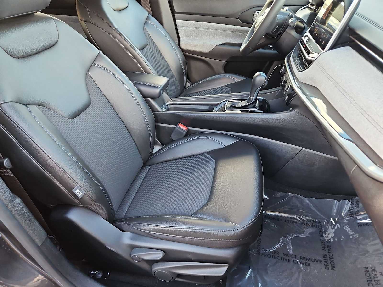 Thumbnail: 2022 Jeep Compass - 21