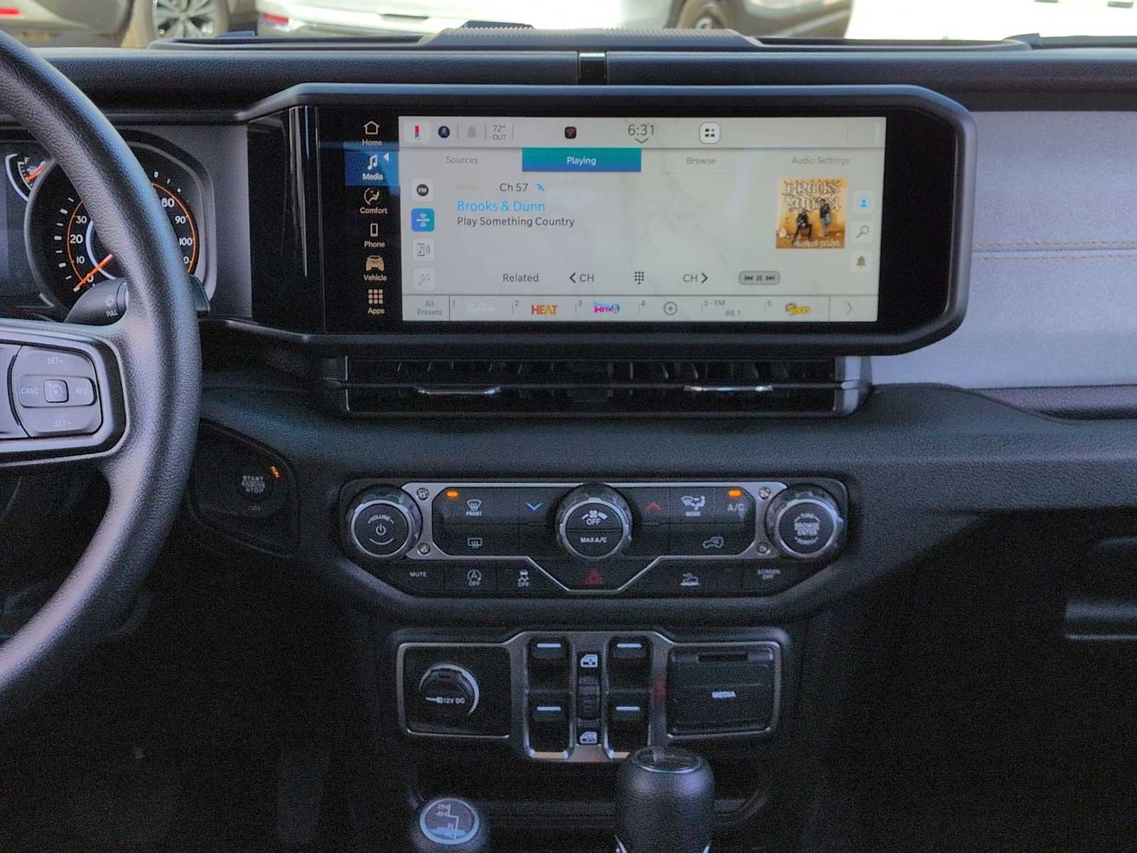 Thumbnail: 2026 Jeep Gladiator - 28