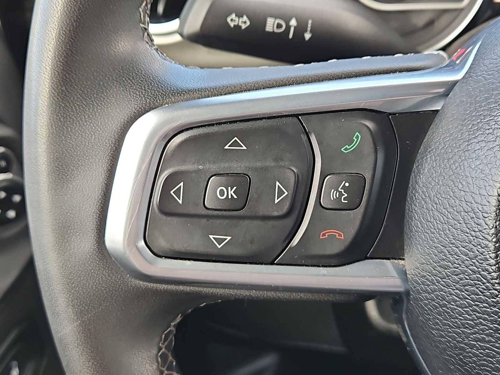 Thumbnail: 2023 Jeep Gladiator - 22