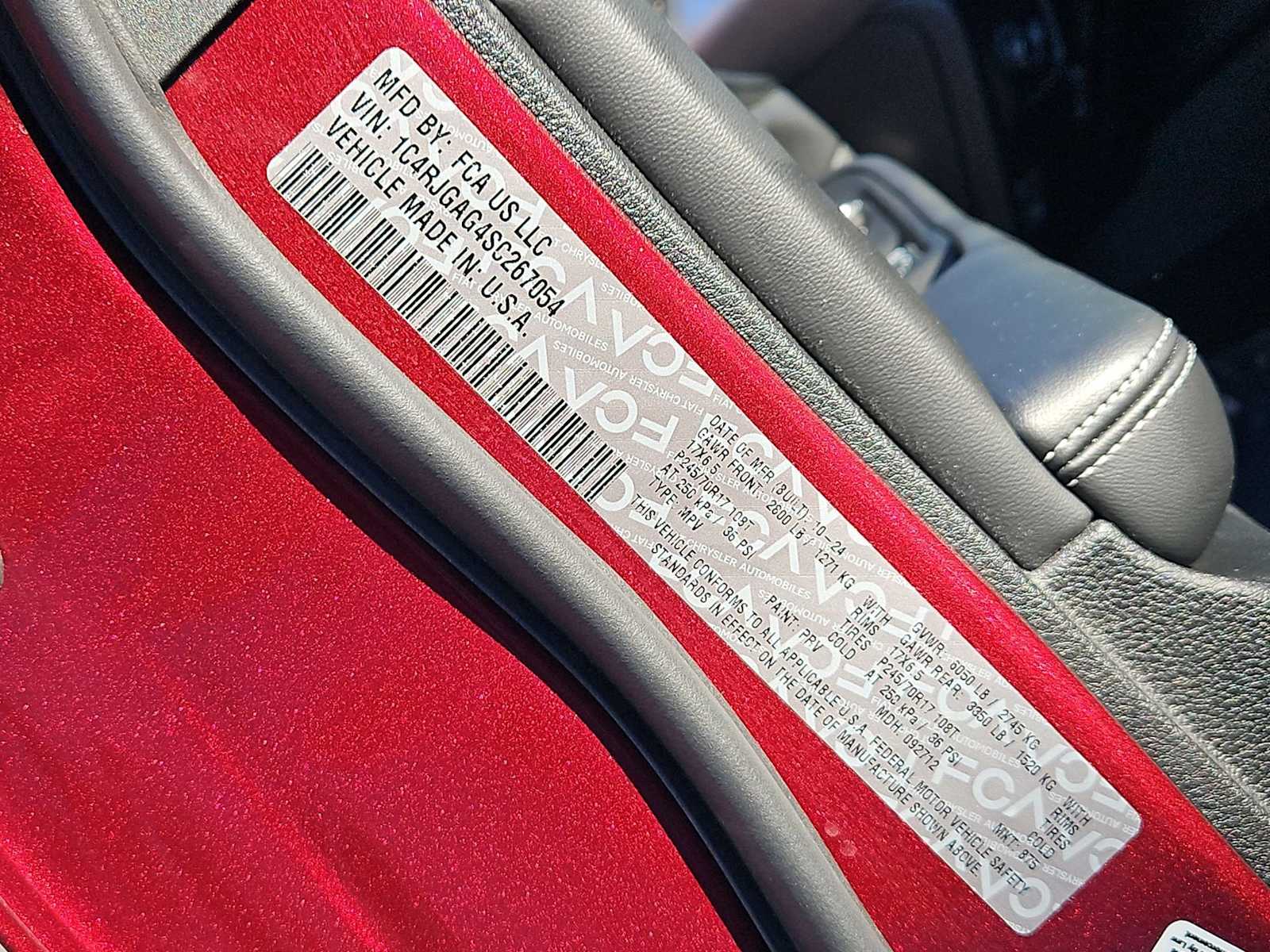 Thumbnail: 2025 Jeep Grand Cherokee - 36