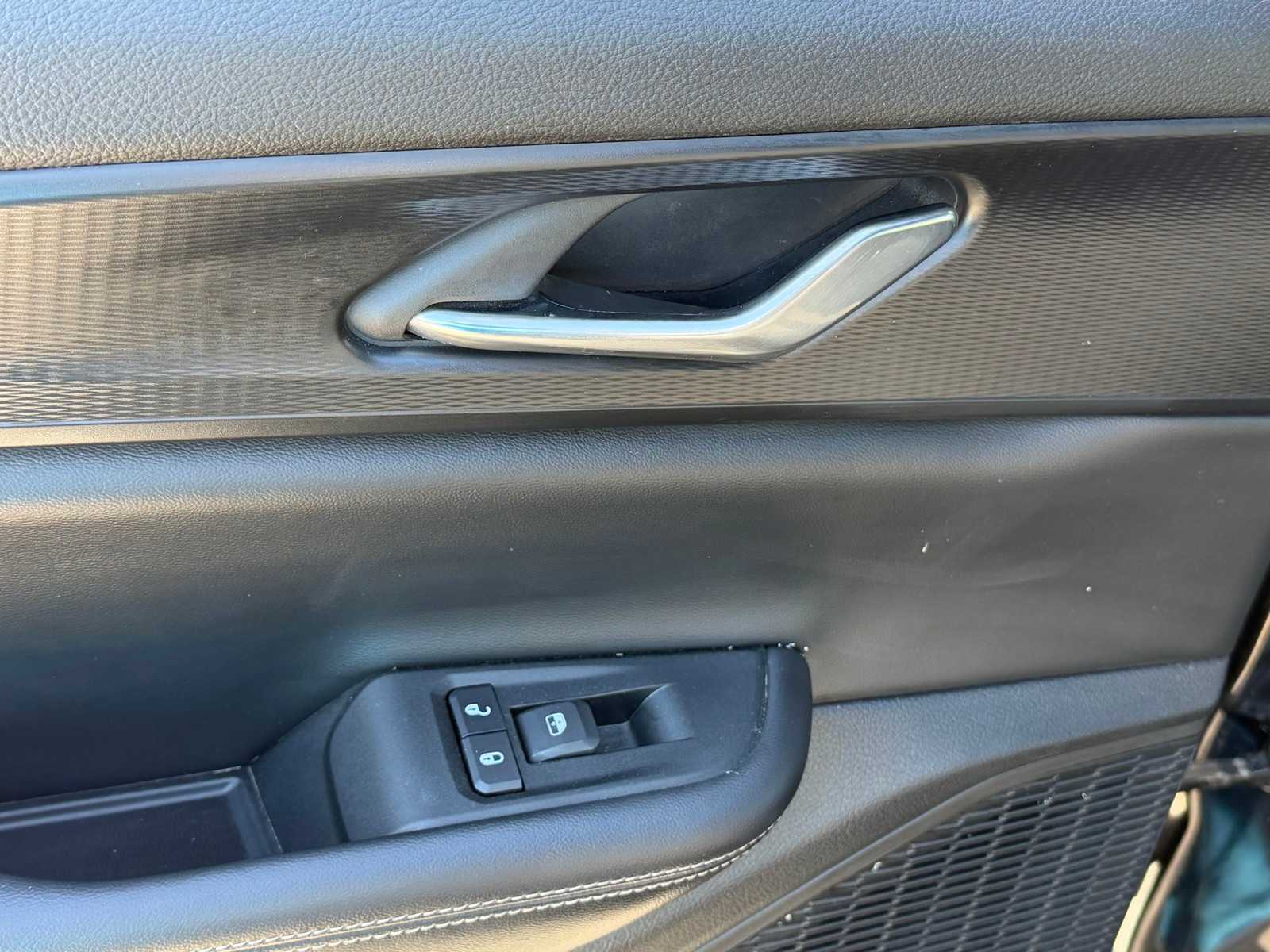 Thumbnail: 2024 Jeep Grand Cherokee - 22