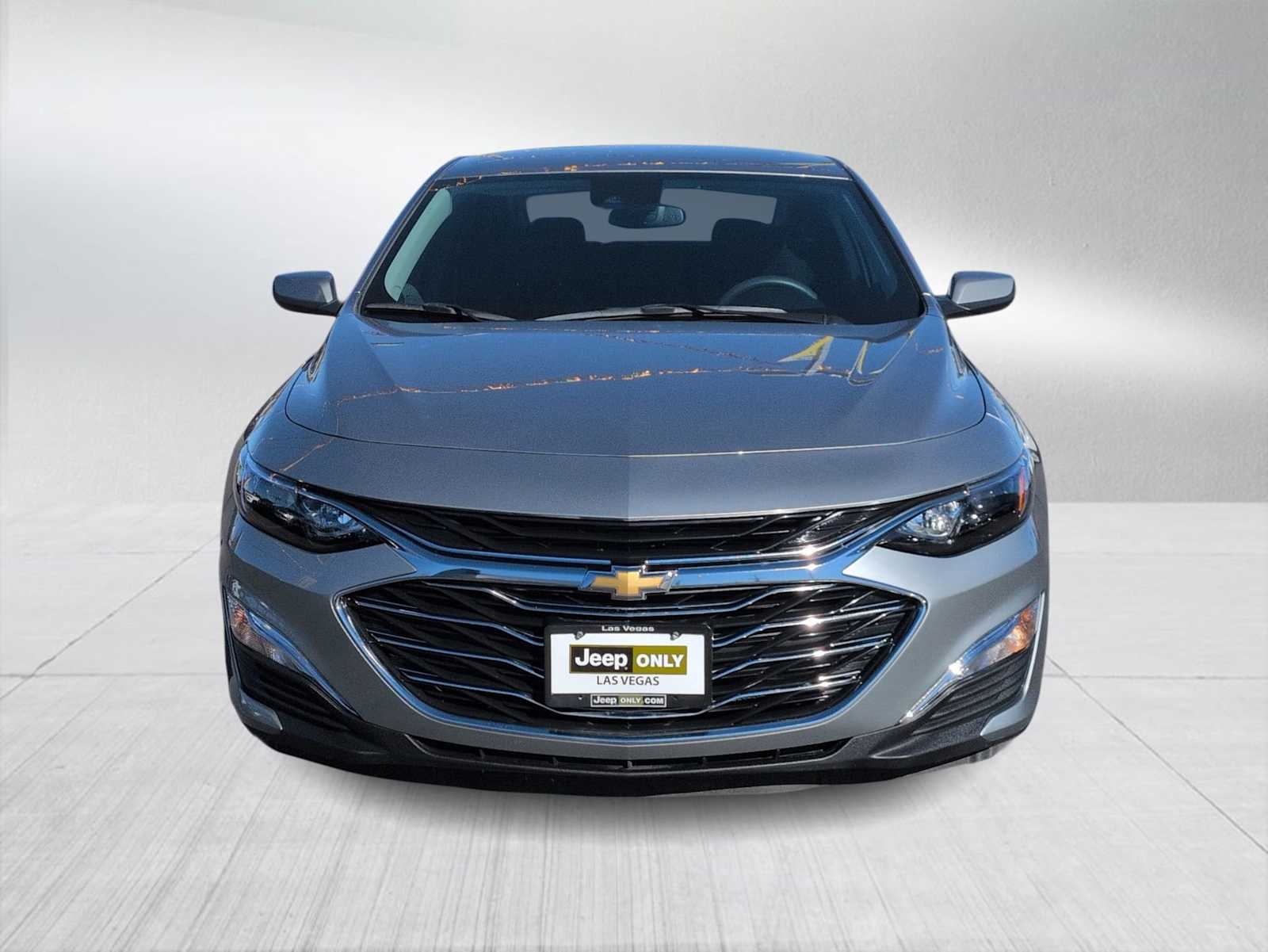 2024 Chevrolet Malibu LS photo 3