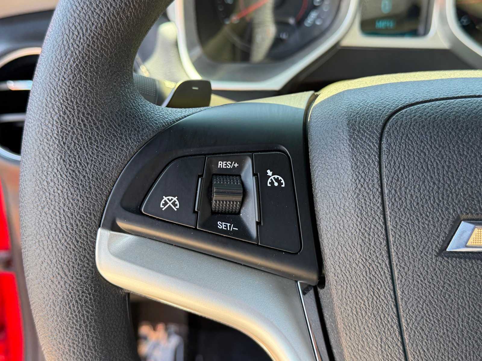 Thumbnail: 2014 Chevrolet Camaro - 11