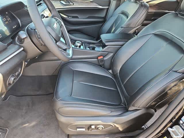 Thumbnail: 2026 Jeep Grand Cherokee - 17