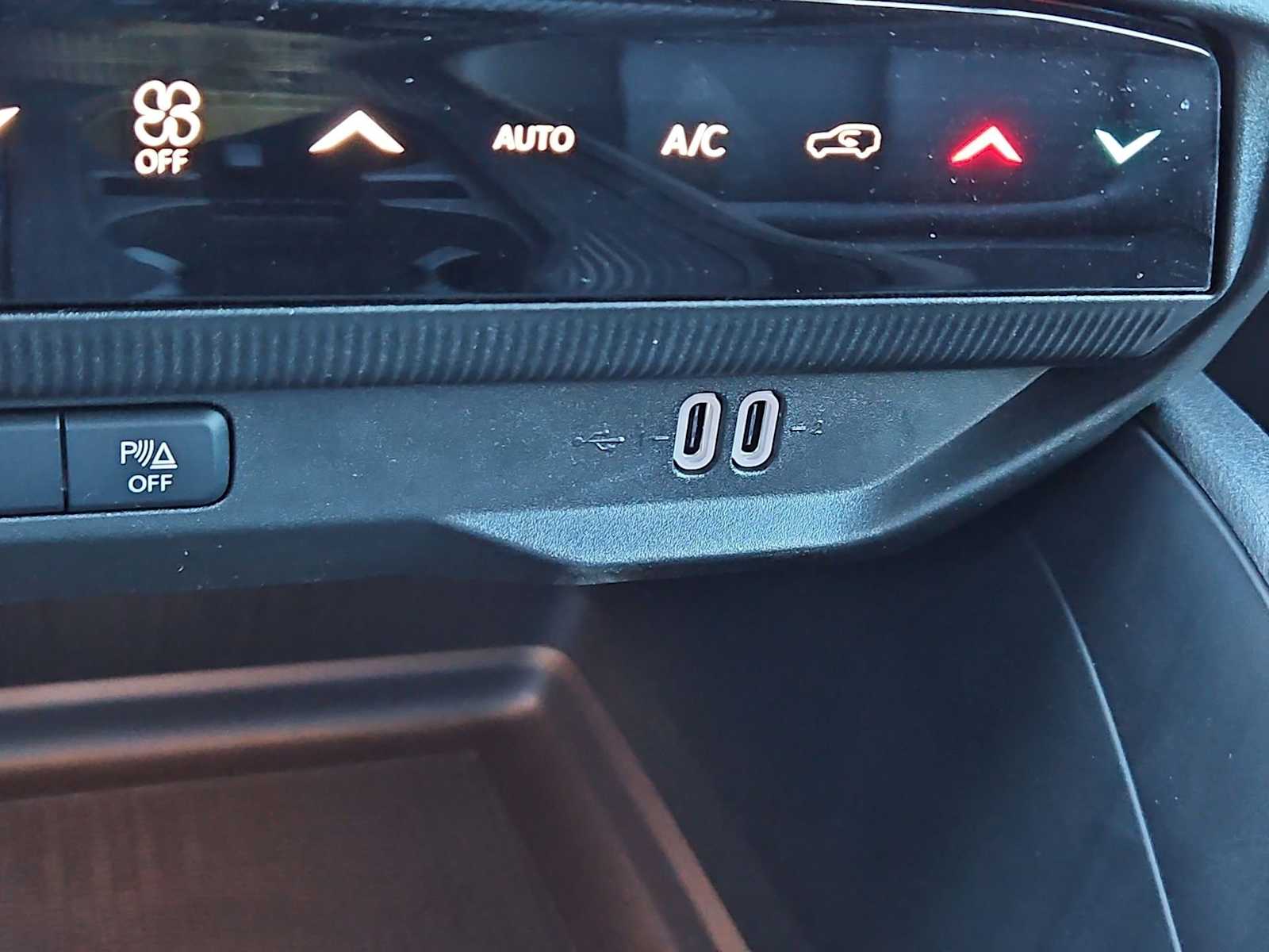 Thumbnail: 2026 Jeep Cherokee - 29