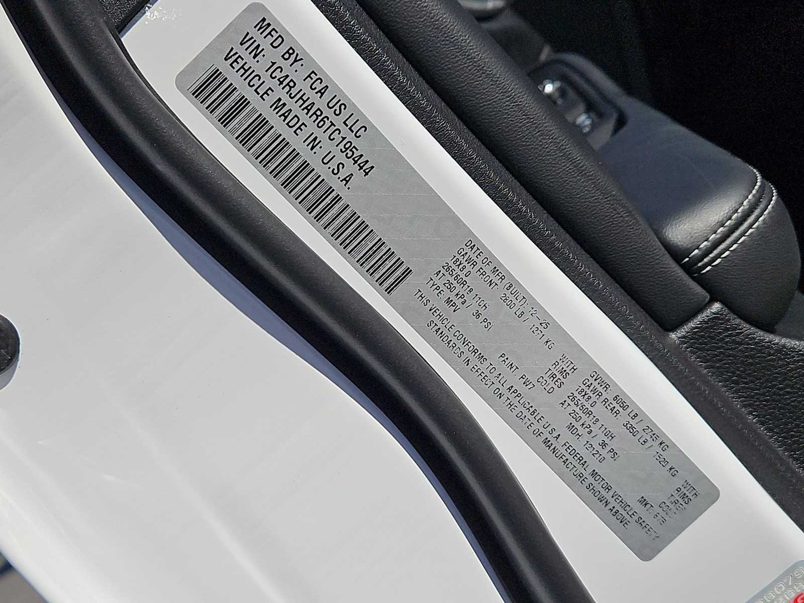 Thumbnail: 2026 Jeep Grand Cherokee - 35