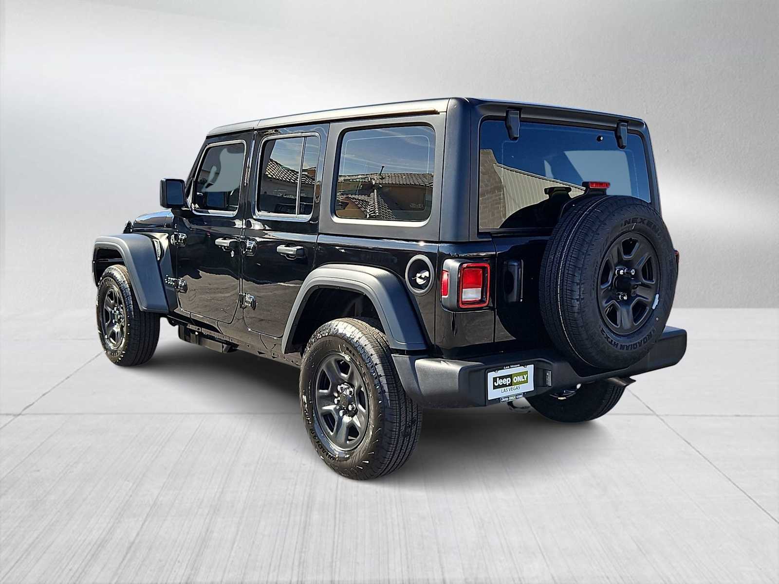 Thumbnail: 2026 Jeep Wrangler - 6