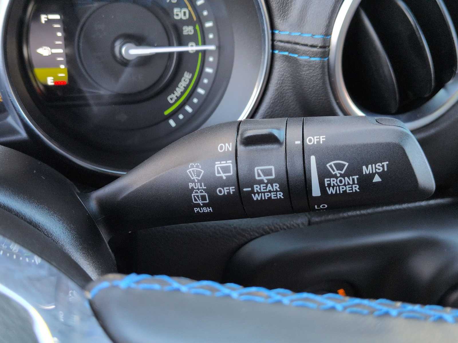 Thumbnail: 2021 Jeep Wrangler - 41