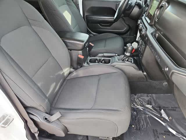 Thumbnail: 2021 Jeep Wrangler - 20