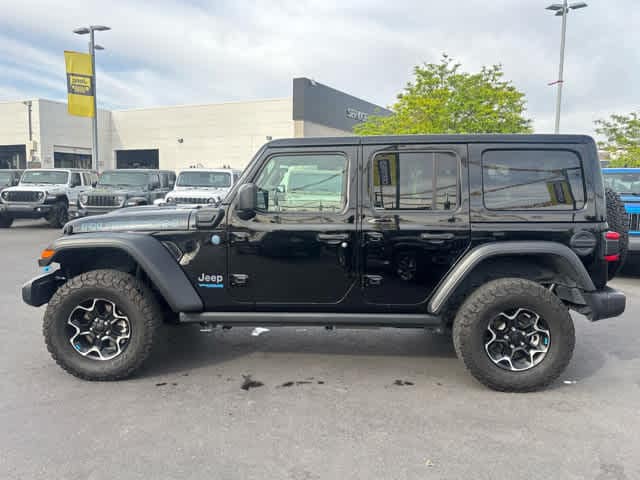 Thumbnail: 2022 Jeep Wrangler - 15
