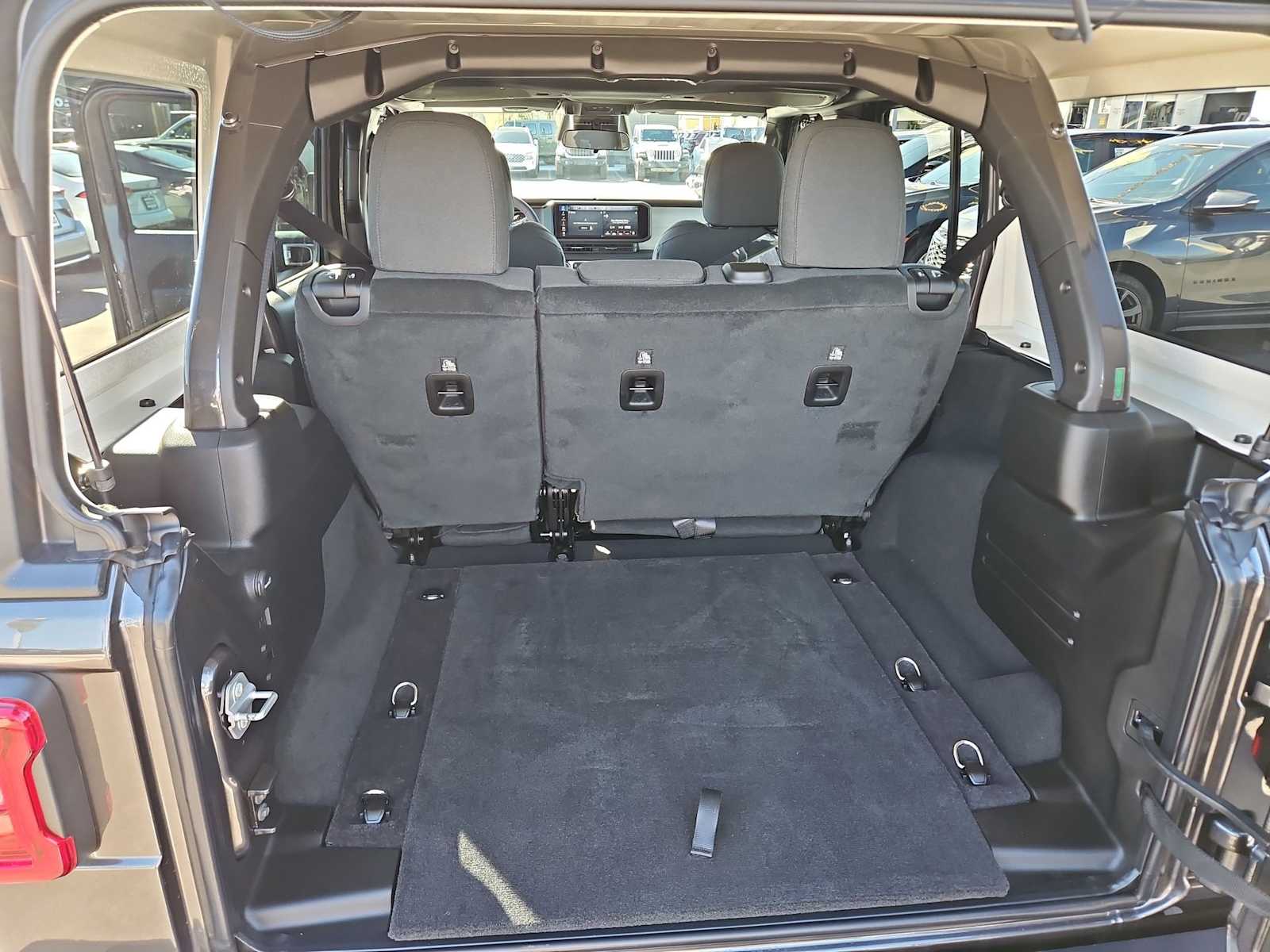 Thumbnail: 2026 Jeep Wrangler - 31