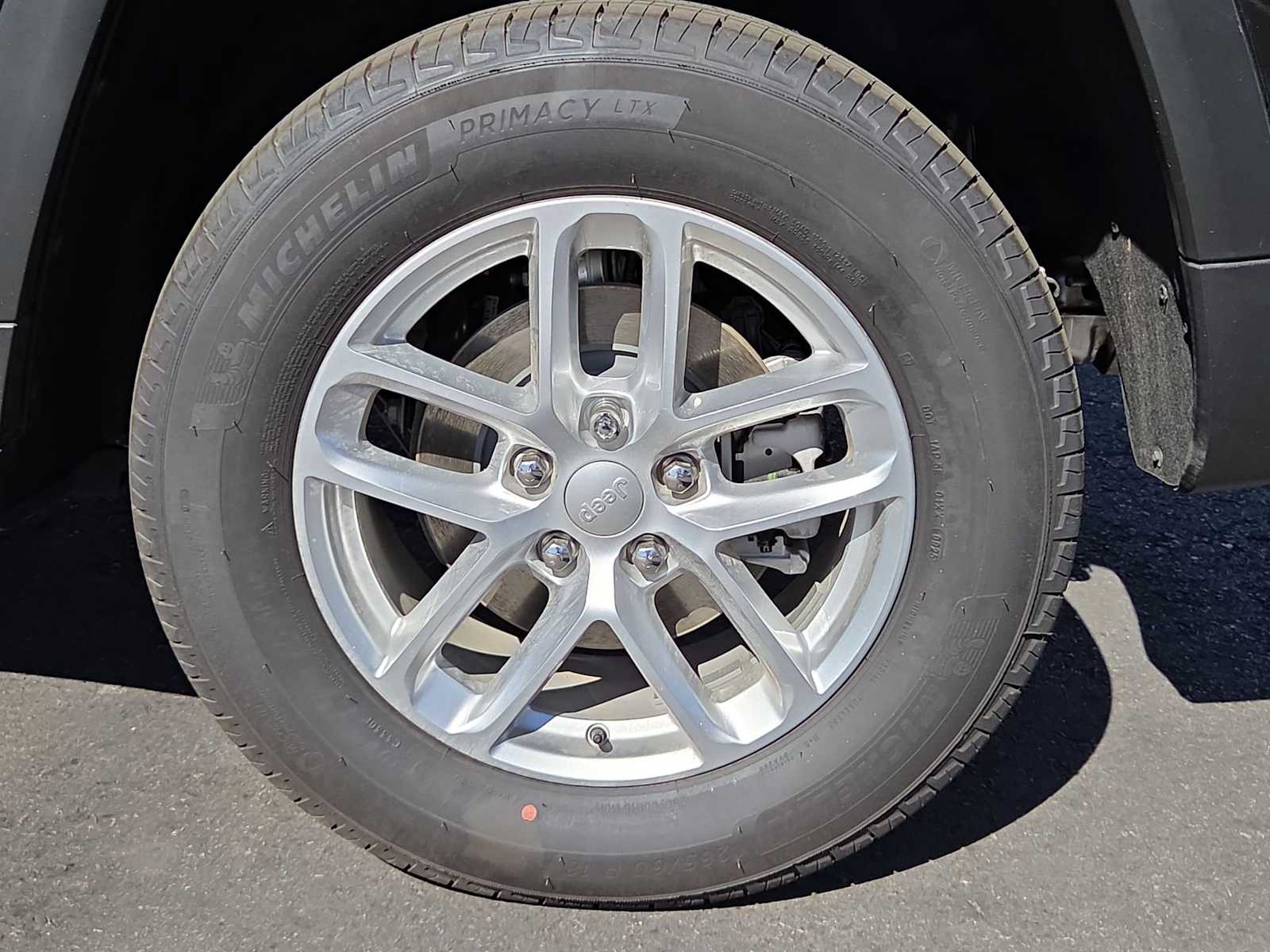 Thumbnail: 2025 Jeep Grand Cherokee - 12