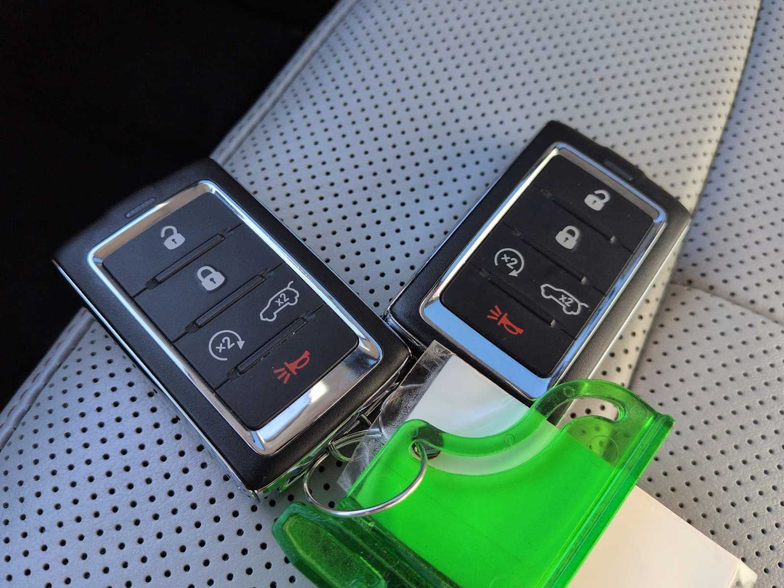 Thumbnail: 2022 Jeep Grand Cherokee L - 38