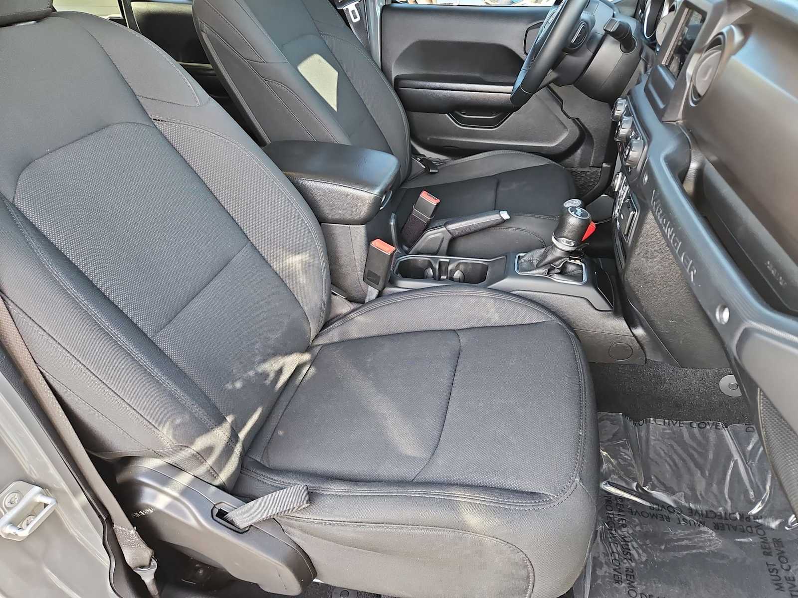 Thumbnail: 2021 Jeep Wrangler - 20