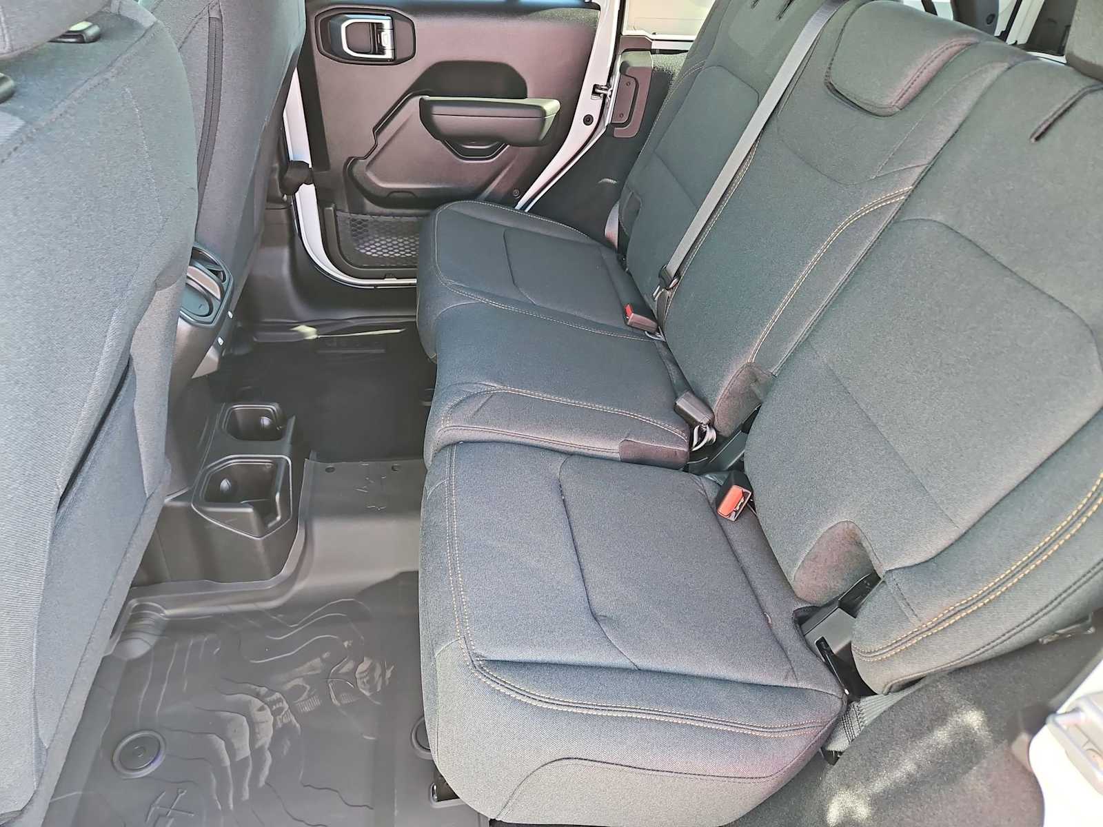 Thumbnail: 2026 Jeep Wrangler - 18