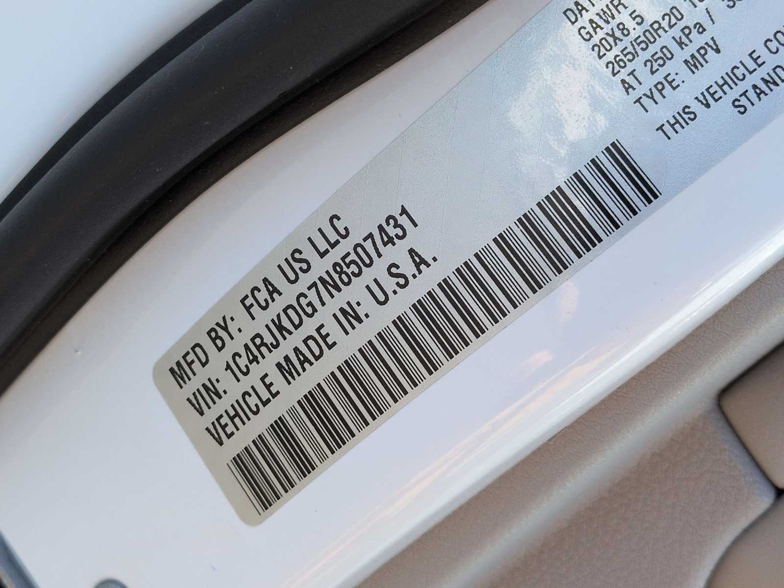 Thumbnail: 2022 Jeep Grand Cherokee L - 39